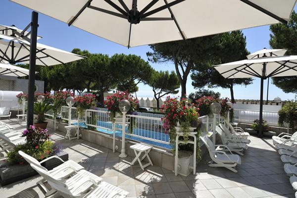 Hotel Playa Bibione Exterior photo