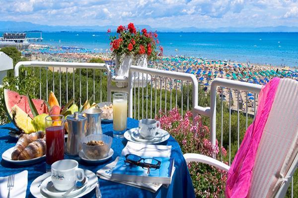 Hotel Playa Bibione Exterior photo